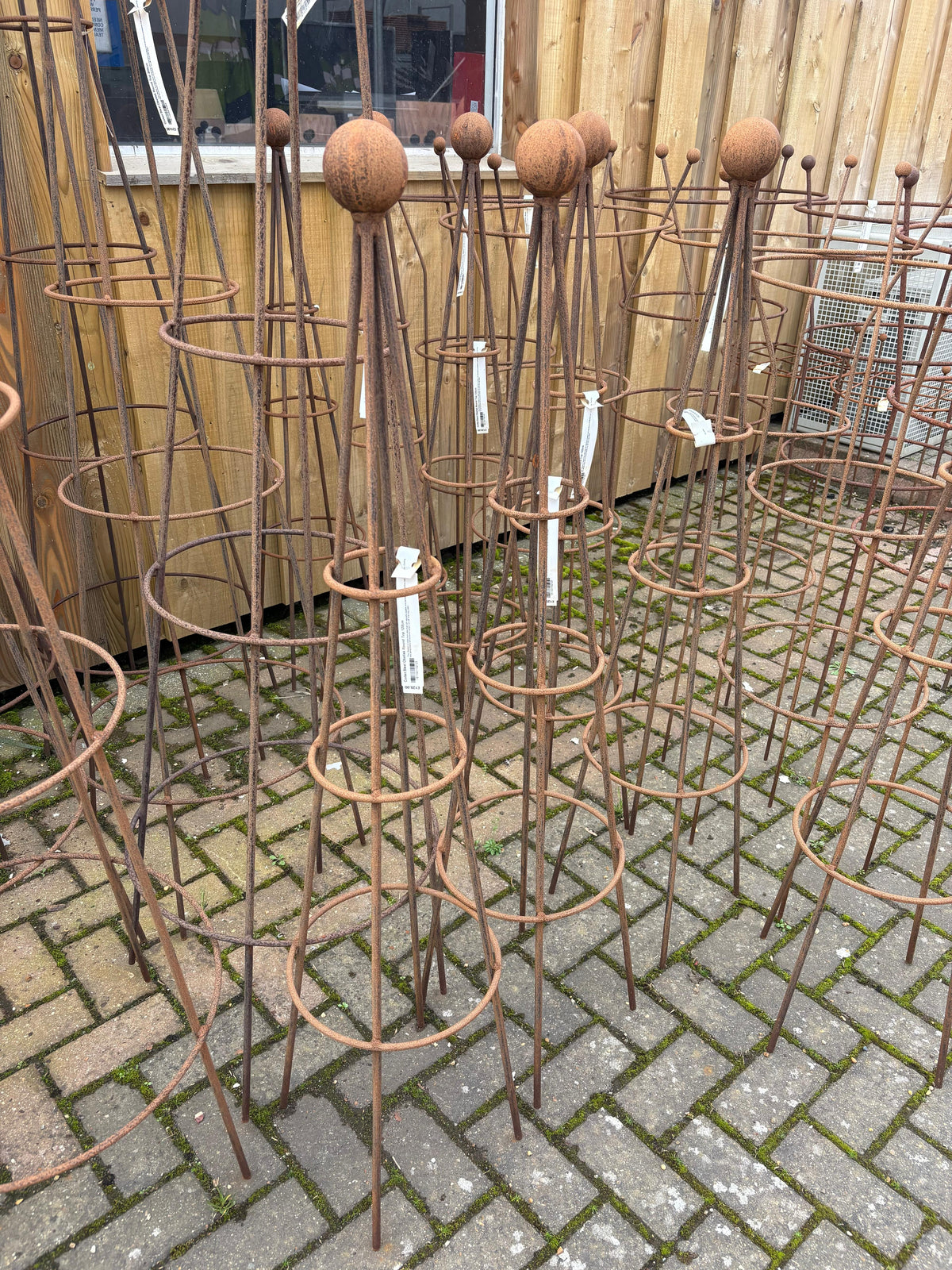Corten Steel Obelisk Round Top