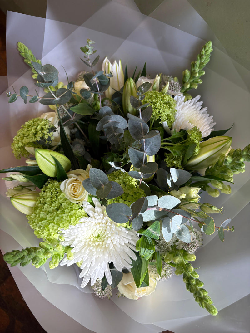 Neutrals with Lillies